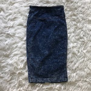 Denim pencil skirt